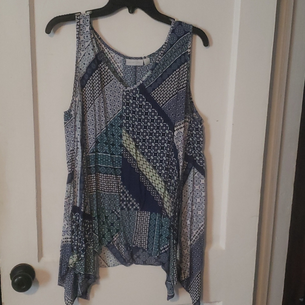 Short sleeved blouse